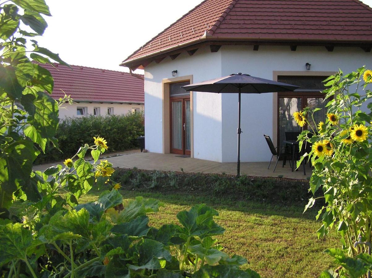 Ferienwohnung Egrelato Vendeghaz Balatonakali Exterior foto