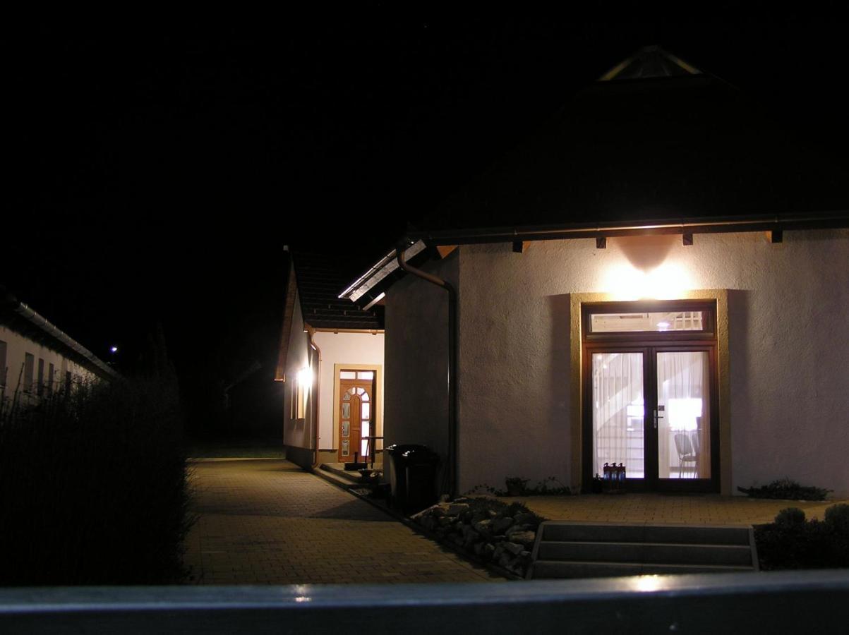 Ferienwohnung Egrelato Vendeghaz Balatonakali Exterior foto